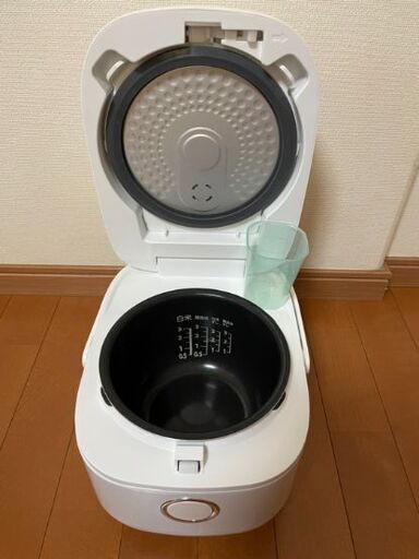 東芝　炊飯器
