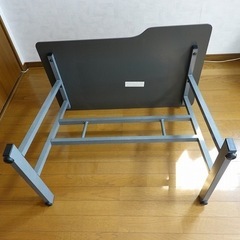 パソコンデスク スチールフレーム シンプルデスク 簡易デスク ワークデスクの画像