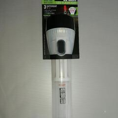 新品・未使用・未開封　ヨドバシカメラ Yodobashi Camera ESB002C [ヨドバシカメラオリジナル 3ウェイスポットライト 小]