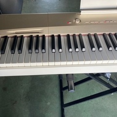 ● 電子ピアノ、CASIO、PX-160、ピアノスタンド付きの画像