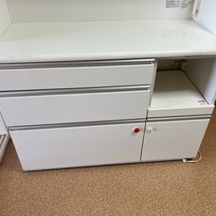 食器棚幅120cmの画像