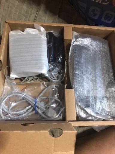 （値下げ中）今がチャンス‼︎WiiU本体、カセット付
