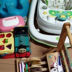 歩行器　combi ホットウォーマー　bumbo