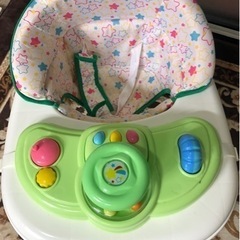ベビー歩行器 の画像