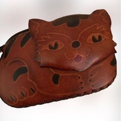 猫 ネコ ★ 革素材 ★ ポーチ 財布 小物入れ 新品の画像