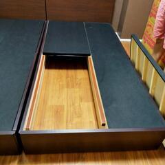 シングルベッドフレームのみの画像