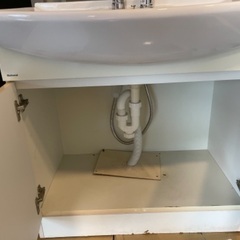 シャンプー　洗面台の画像