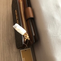 最終お値下げ！マイケルコース　新品未使用　財布　シグネチャーの画像