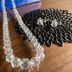 ☆VENDOME AOYAMAクリスタルネックレス＆イヤリングの画像