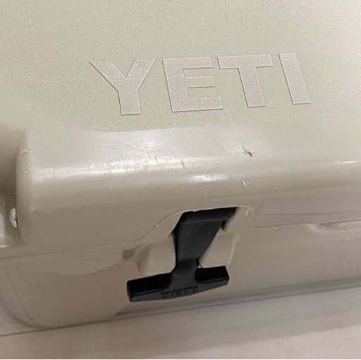 YETI イエティ ★ クーラーボックス Tundra 35 タンドラ タン
