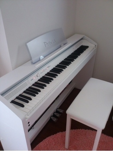 CASIO カシオ　電子ピアノ