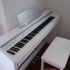 CASIO カシオ　電子ピアノ