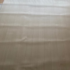 ニトリ　ふきとれるクッションフロアラグ(ホワイト182x260)