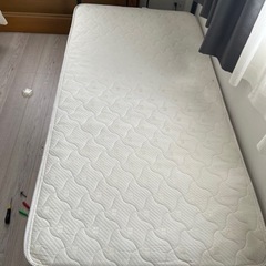 シングルベッド差し上げます