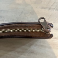 A.P.C 長財布　ブラウンの画像