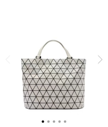 新品未使用 ISSEY MIYAKI- BAOBAOのショルダーバッグ