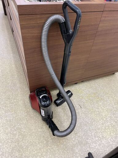 東芝 TOSHIBA  東芝クリーナー　サイクロン式掃除機　VC-J13(R)　2014年製　美品