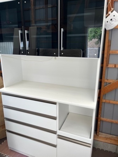 食器棚ファミリーサイズ