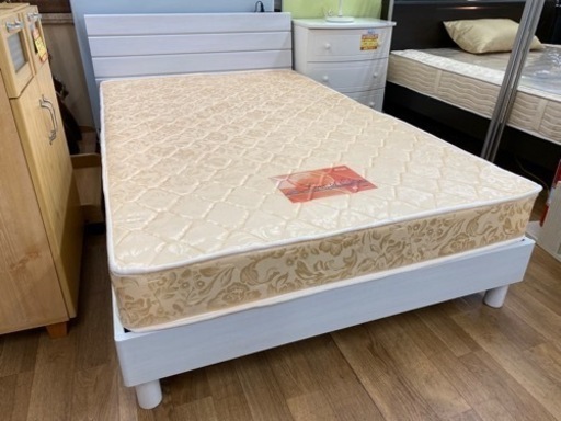 R003 三環ジャパン セミダブルベッド、厚み18cmマットセット 幅120cm 美品