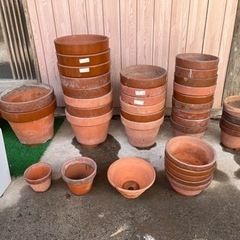 植木鉢　9号 8 号その他39個程  深鉢　鉢植え　ガーデニング...