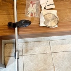 家庭用　コンパクト　芝刈り機
