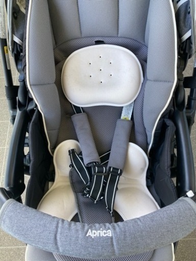 アップリカ　ラクーナビッテ　ベビーカー
