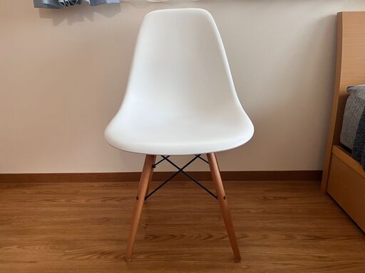 【美品】イームズ シェルチェア リプロダクト　ホワイト