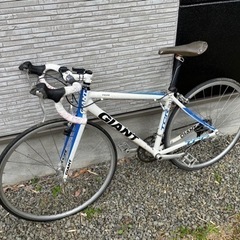 giant ロードバイクの画像