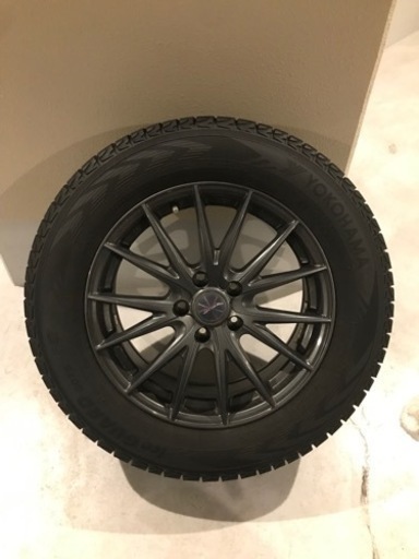 スタッドレスタイヤ　ヨコハマ　G075 ホイール付