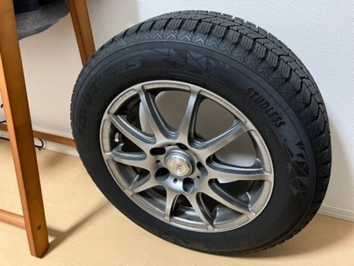 【交渉中です】スタッドレスタイヤ 18565R15