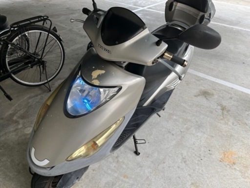 125ccスクーター　HONDAe-彩