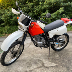 XLR 125の画像