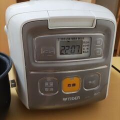 炊飯器の画像