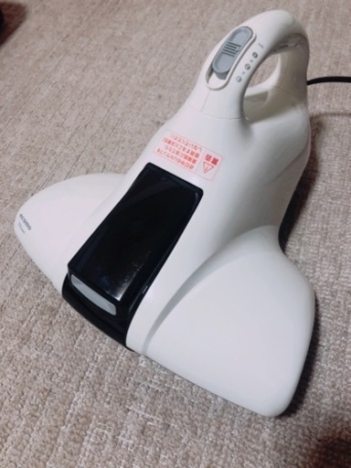 片手掃除機【ホコリ!ダニ!花粉まで!】