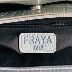 FRAYA フレア　ハンドバッグ（美品）の画像