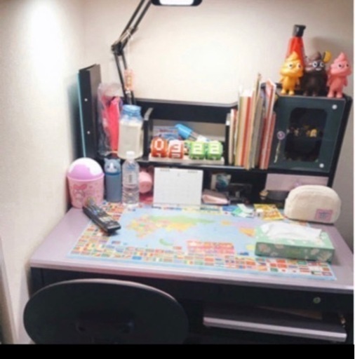 中古?大人気 激可愛い 勉強机 椅子無し オマケも付けます!