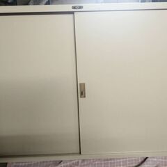 スチール　オフィス　収納棚　横121cm 　 高さ88cm　奥行...