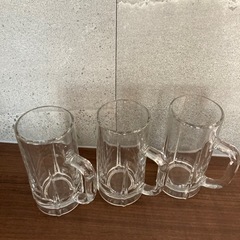ビールジョッキ　１つ100円の画像
