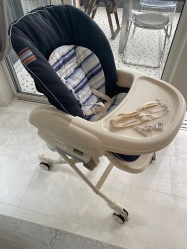 美品 Combi ネムリラ4キャス AT ハイローチェア 電動 限定モデル Combi 電動ハイローチェア】ネムリラ4キャス AT アカチャンホンポ限定