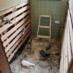 浴室解体補助、トイレ解体補助、配管手元作業等、空いた日時にアルバイトの画像