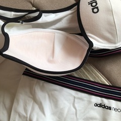 adidas下着セットの画像