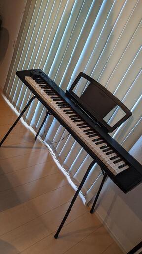 スタンド付き：YAMAHA ヤマハ Piaggero NP-31 キーボード　電子ピアノ