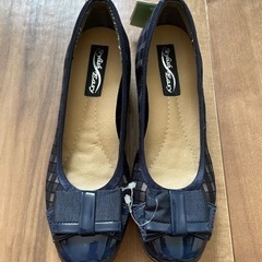 【未使用】レディースパンプス 22cm