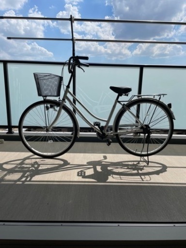 自転車シティサイクル26インチ(ほぼ新車)