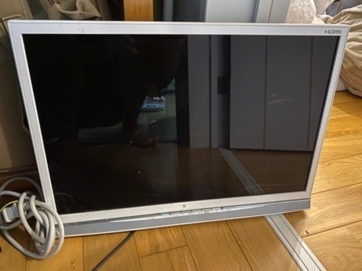 ソーテック　22インチモニター　HDMIケーブル付けます　普通に使えますがジャンク扱い