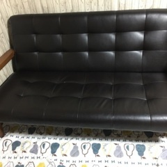 革製二人掛けソファー(9月末に取りに来れる方限定)の画像