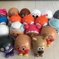 アンパンマン シリーズ18体の画像