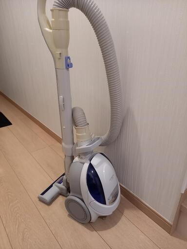 日立の掃除機・純正パック3枚付き