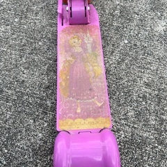 キックボード　ラプンツェルの画像