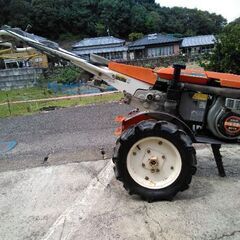 クボタ　セル付きディーゼル耕運機　TD700　実働！！　鉄車輪,オモリ付属！！  イモ掘りなどに！！の画像